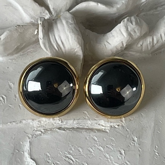 Black Stone Gold Tone Round Earrings - Picture 2 of 6